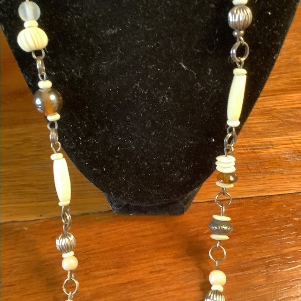 Stone& Silver tone Necklace 38” - Picture 4 of 6